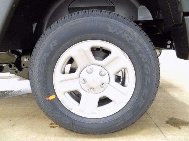 Jeep Wrangler Unlimited 2017 photo 9